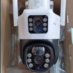 Двойна Соларна безжична водоустойчива камера WIFI 10MP LED